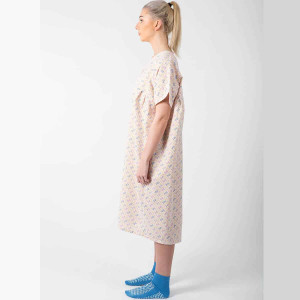 Hospital Nightdress Closed Back (Clothing Size: XL)