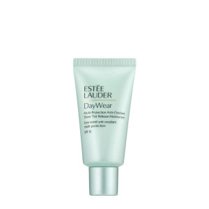 Estée Lauder DayWear Soin Teinté Expert Multi-Protection SPF 15 Crèmes Jour/Nuit