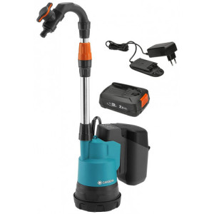 Gardena 2000/2 Pompe pour collecteur d&amp;#039;eau de pluie (2 bar/2 000 l/h) (1x2 Ah/18V)14602-20