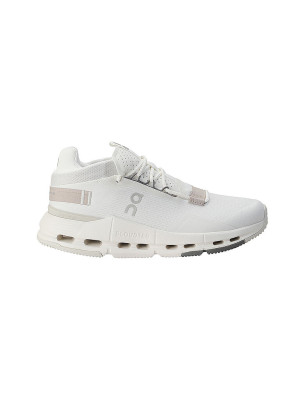 On Sneaker CLOUDNOVA 2 crema   40 1/2