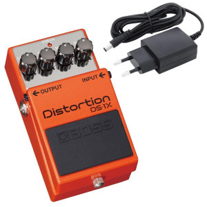 Boss DS-1X Special Distortion Pedal mit Netzteil