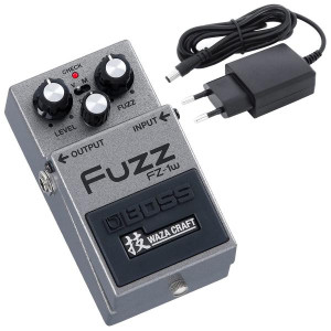 Boss FZ-1W Waza Fuzz Effektgerät mit Netzteil