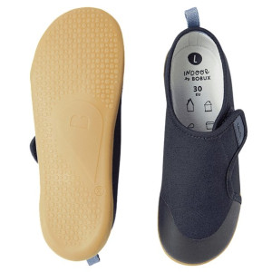 Miękkie i lekkie kapcie Bobux Indie Navy 22