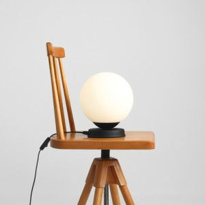 HIT 2023 Lampa biurkowa Ball Black M 1076B1_M Aldex