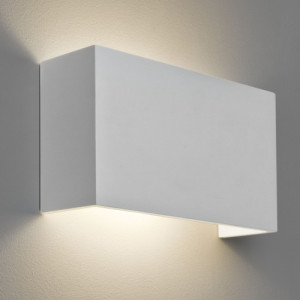HIT 2023 Kinkiet gipsowy Pella 325 7140 Astro Lighting