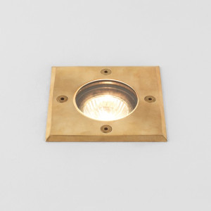 HIT 2023 Wpust zewnętrzny Gramos Square mosiądz 7952 Astro Lighting