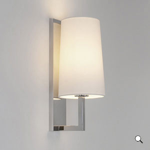 HIT 2023 Kinkiet Riva 350 chrom 0988 Astro Lighting
