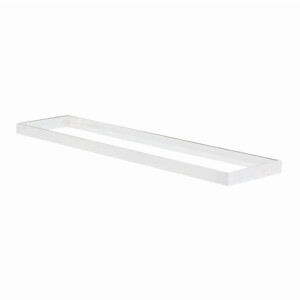 Biała ramka zatrzaskowa z tworzywa sztucznego do montażu natynkowego panelu LED 120x30cm.
