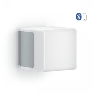 L 835 SC iHF Connect srebrny LED 9W 3000K IP44 Kinkiet zewnętrzny z czujnikiem ruchu i zmierzchu sterowany aplikacją