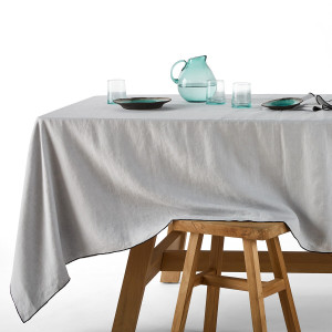 Τραπεζομάντηλο Suzy 150x150 cm