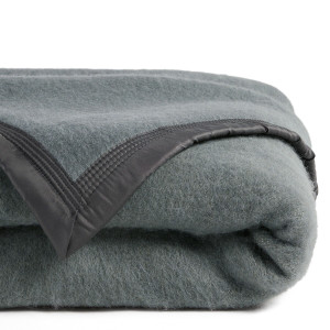Κουβέρτα από αγνό παρθένο μαλλί Woolmark 150x220 cm