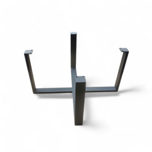 Nogi metalowe do  stołu okrągłego loft nowość, Profil - 80x20x2,
Termin realizacji - 25-35 dni roboczych, Wymiary - Wys.72 średnica
70, Kolor stelaża - Złoty