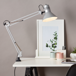 Schreibtischlampe, 70 cm Höhe, Ø 17 cm, E27, max. 40W, schwenkbar