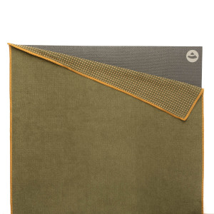 Yoga Towel «GRIP ²» in vielen Farben mit Antirutschnoppen lodengrün