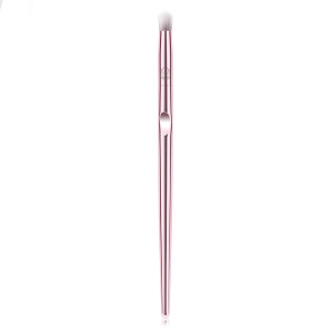 LJUS Eye Crease Brush