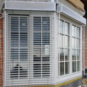 Żaluzje fasadowe białe C80 SOLIDBOX rozm. 220x270 cm