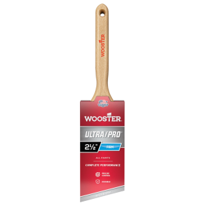 Skośny pędzel do farb akrylowych i emalii lateksowych 4174 2,5" (6,5cm)  - WOOSTER