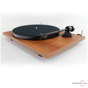Platine vinyle Pro-Ject E1 Phono - couleur Walnut