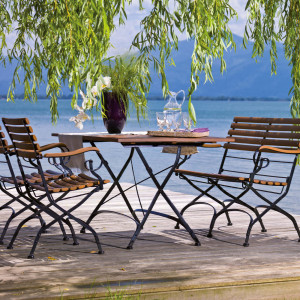 BRAZIL Dining-Set, Tisch 125x85, Bank und 2 Armlehnstühle
