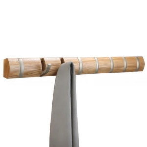 Nowoczesny wieszak ścienny Flip 8 naturalne drewno - Umbra