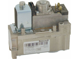 Wolf 8902441 Gaskombiventil VR4605 bei:NG-30E-96/120St1: Austausch geg BM-Vent Kab 8903145,St2:Austausch geg BM-Vent Kab 8903146,NG-31E-90/1