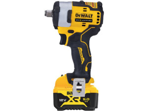 Akku-schlagschrauber DeWALT 12V DCF901P2-QW mit 2x 5,0 Ah Akkus und Ladegerät