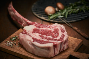 Rind Tomahawk Steak
