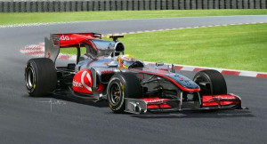Vodafone McLaren Mercedes MP4-25 (L. Hamilton)