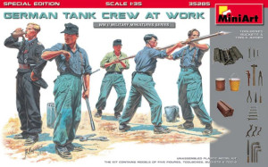 German Tank Crew at Work Toolboxes, Buckets & Tools added