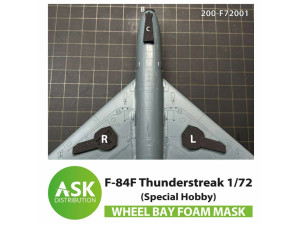 Republic F-84 F Thunderstreak - Wheel Bay Foam Mask (for Special Hobby Kits)