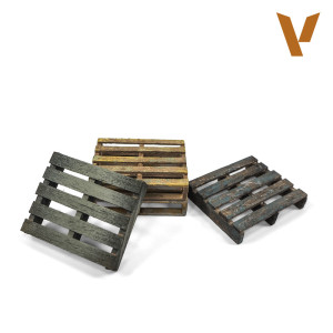 Wooden Pallets (4pcs)