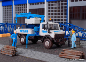 Unimog z dźwigiem