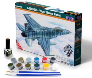 F-16CJ-52 + 'Tiger Demo Team' - Model Set