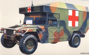 M977 Hummer Ambulans