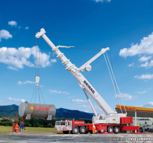 Dźwig teleskopowy Demag AC 665