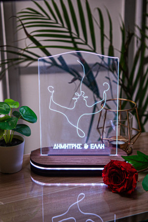 Attractive Couple, Φωτιστικό
