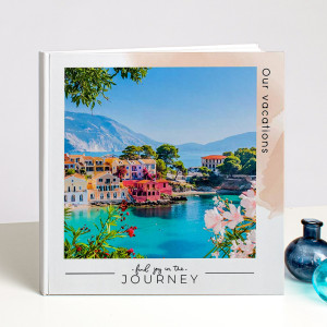 Photobook, Travel The Magic World
