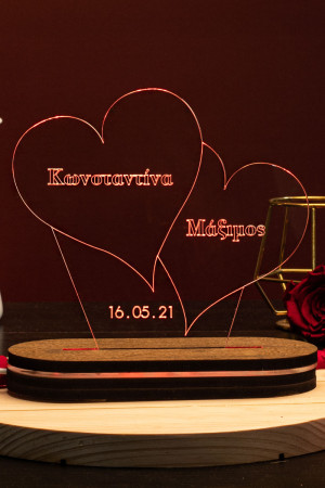 Our Love, Φωτιστικό