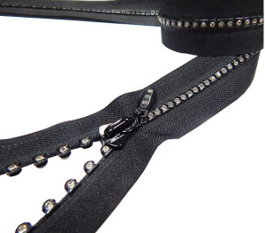 Meterware Strass Reißverschluss endlos schwarz & weiss 580 - schwarz