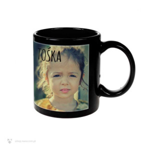 Kubek czarny z małym okienkiem na Twoje zdjęcie