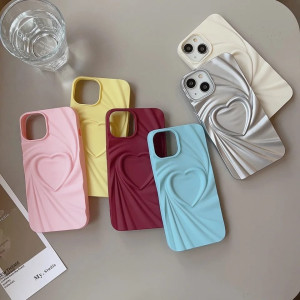 serduszka matowe 3D etui Iphone 12 pro