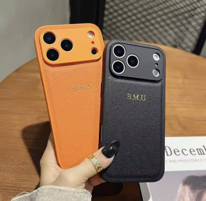 czarne etui z tłoczeniem Iphone 17 pro
