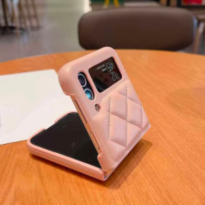 Pikowane etui Galaxy Z Flip 4 5G