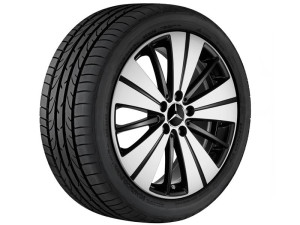 5 Doppelspeichen Felge 18 Zoll schwarz glanzgedreht Klassen: A/B/CLA   A24640118007X23