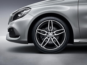 AMG 5-Doppelspeichen Felge 18 Zoll A, B & CLA Klasse 7,5 J x 18 ET 52 A17640107007X23