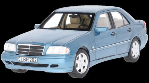 Miniaturmodell der Mercedes-Benz C-Klasse W 202
