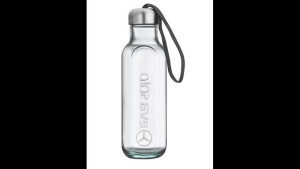 Nachhaltige Glastrinkflasche – Qualität von Mercedes-Benz