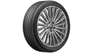 Original Mercedes-Benz Leichtmetallfelge im Mehrspeichendesign (Titangrau) für W/S206