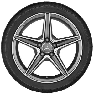 C-Klasse Baureihe 205 Sommerkomplettrad AMG 5-Speichen-Rad Titangrau 225/45 R18 Q440241910340