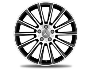 AMG Vielspeichen Felge 19 Zoll GLA Baureihe X156 A15640128007X23